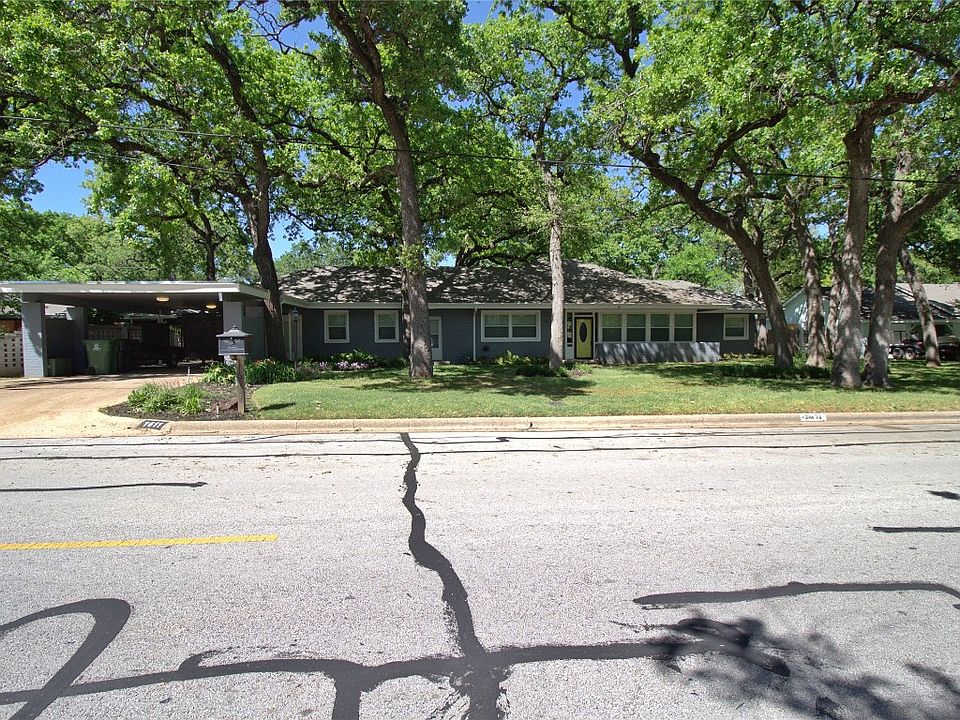 1st image of 1611 W 2nd St