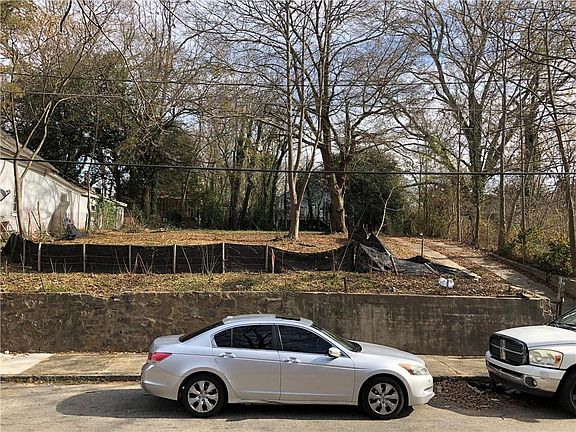3rd image of 411 Paines Ave NW #0