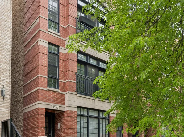 3236 N Kenmore Ave #1, Chicago, IL 60657