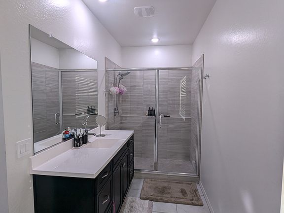 4th image of 263 E Shamrock Dr