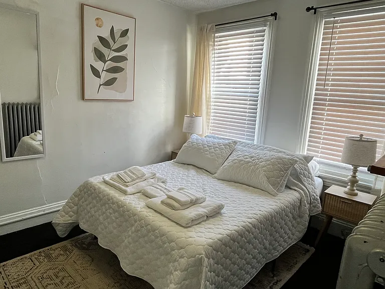 4327 Cresson St — Photo 8