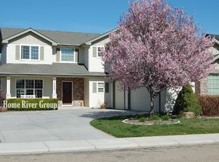 2298 W Trestle Dr, Meridian, ID 83646