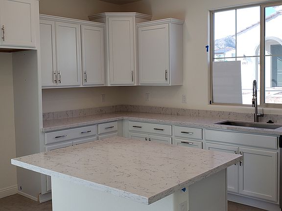 Upgraded Kitchen Cabinets amp Counter Tops