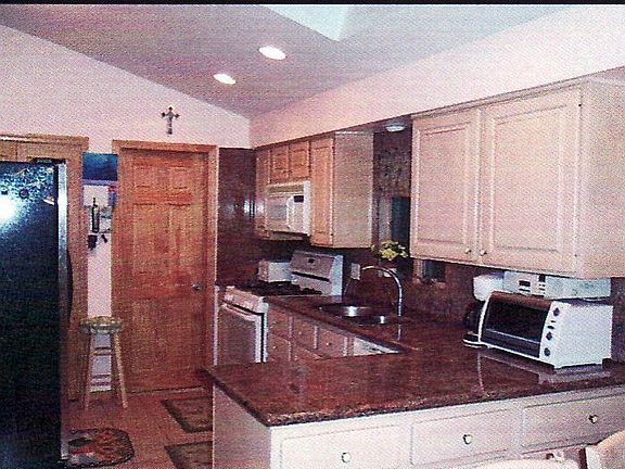 2nd image of 15 Lucille Dr