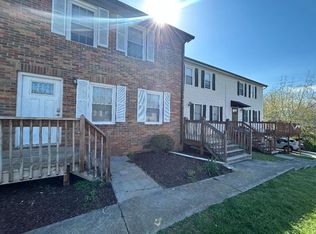 1310 Knob Creek Rd APT 3, Johnson City, TN 37604