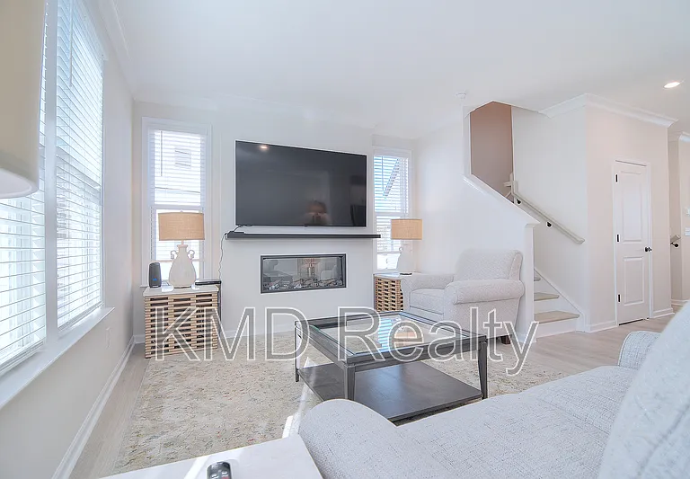5029 Nestling Spring St — Photo 5