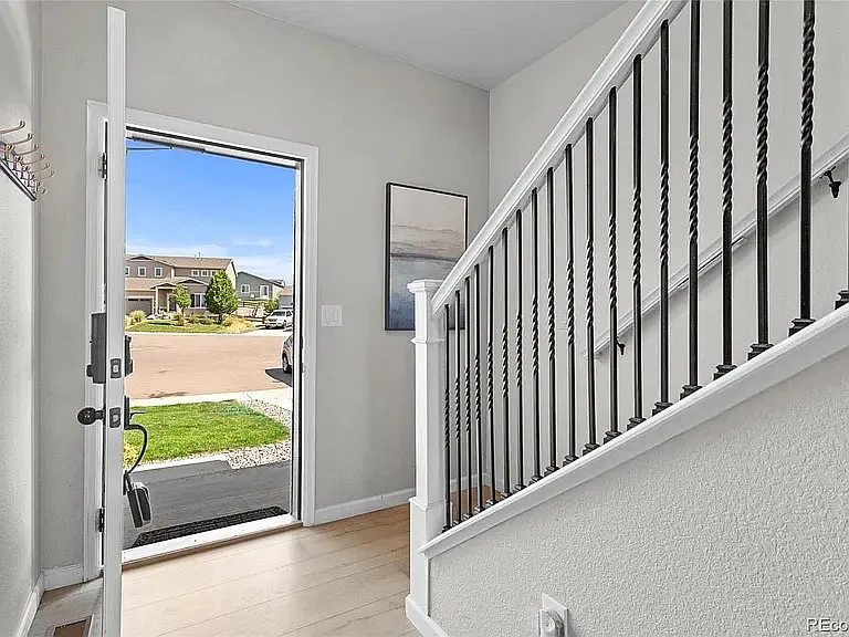 42835 Hawktree Cir — Photo 6