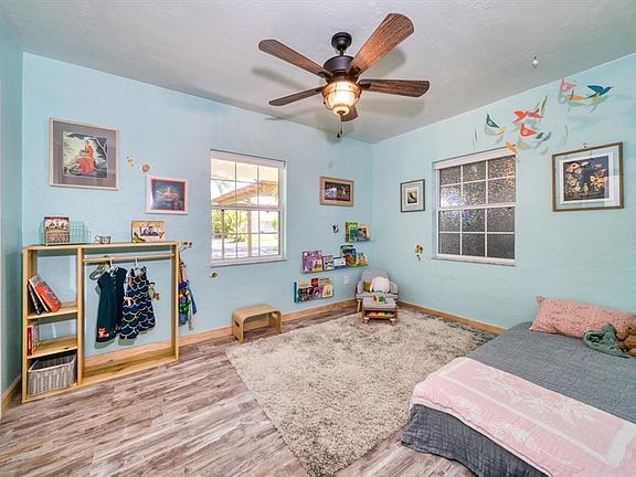 5th image of 3914 W Bay View Ave