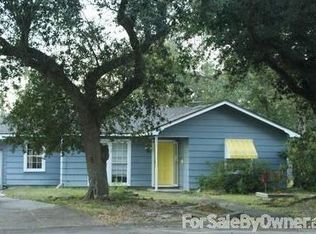9 Childers Dr, Orange, TX 77630