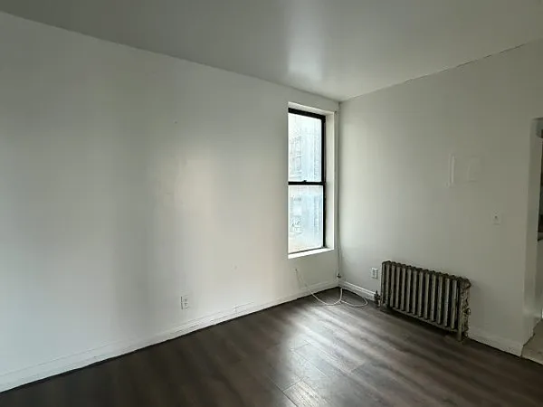 2 bed, 600 sqft, $1,506 — Photo 3