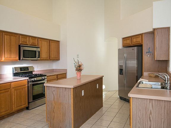 5th image of 10590 N Calle Mira Mesa
