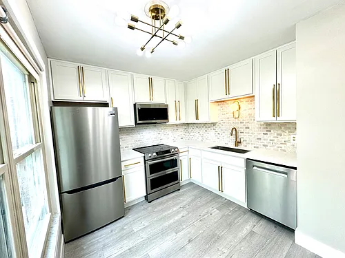 3116 Northwest Blvd Photo 1