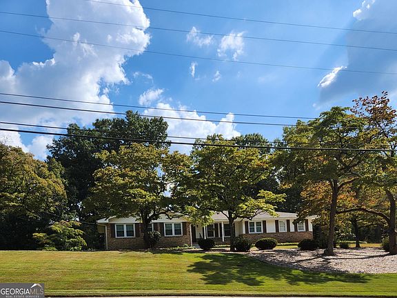 4th image of 1554 Cooper Lake Rd SE