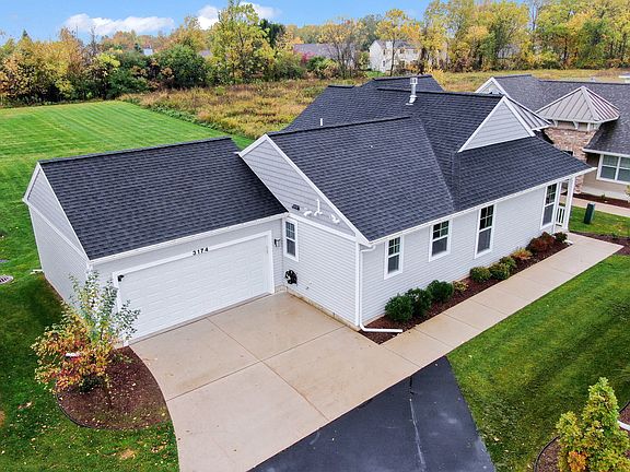3rd image of 3174 Hamlet Cir #38
