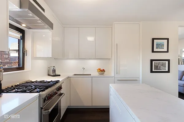 Sold by Citi Habitats | media 3