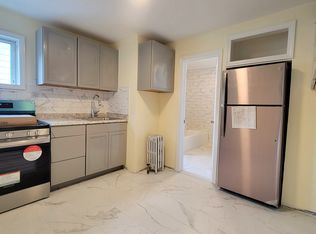 221 E 3rd St #4, Brooklyn, NY 11218