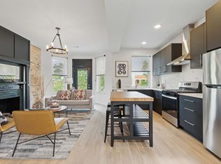 1015 N California Ave UNIT 2, Chicago, IL 60622