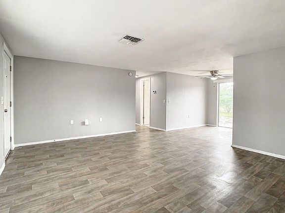 4th image of 5912 Elena Dr