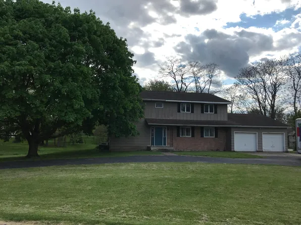 185 N Robinson St, Nauvoo, IL 62354
