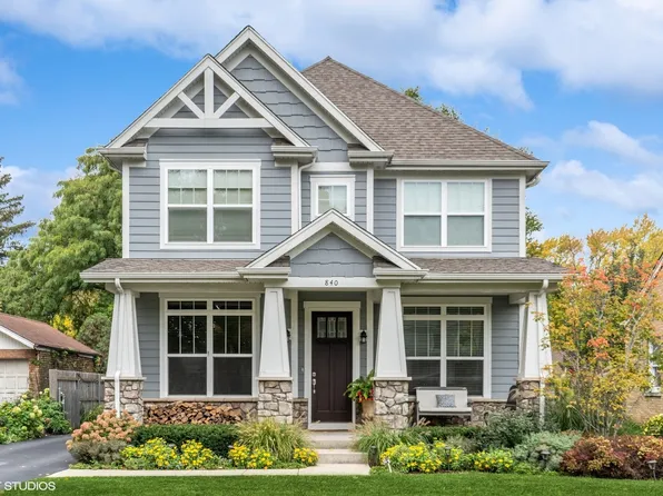 840 Woodward Ave, Deerfield, IL 60015