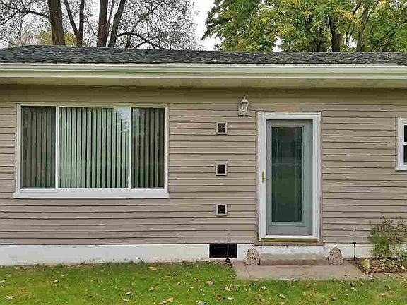 3rd image of 3439 Ellis Park Dr