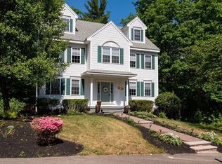 1 Quail Run Dr, Methuen, MA 01844