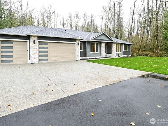 2nd image of 28017 15th Avenue NE