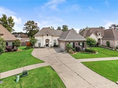 652 Brown Thrasher North Loop, Madisonville, LA, 70447
