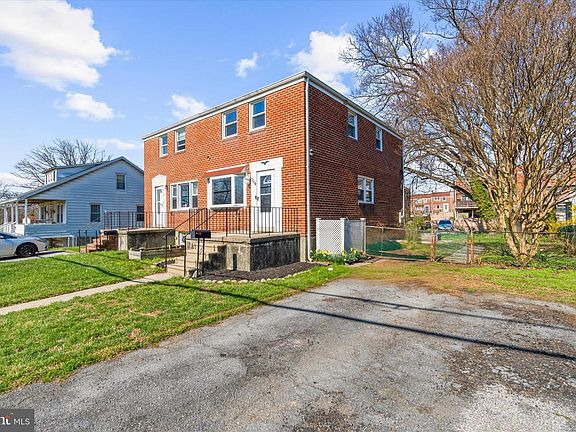 3rd image of 5114 Shelbourne Rd
