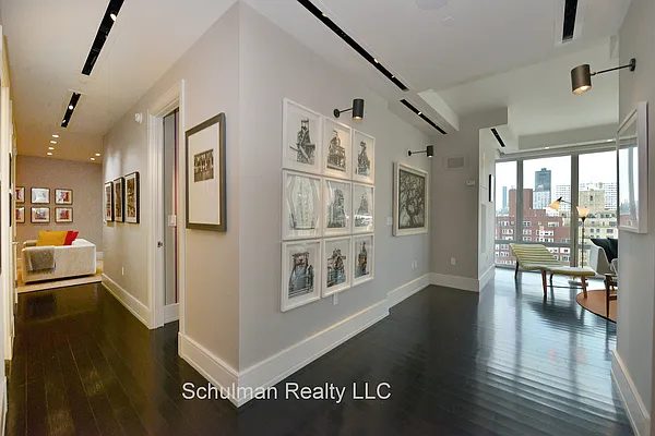 Sold by Schulman Realty LLC | media 32