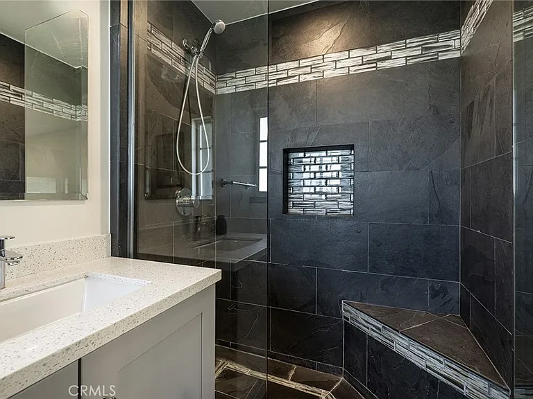 2206 Stinson St — Photo 14