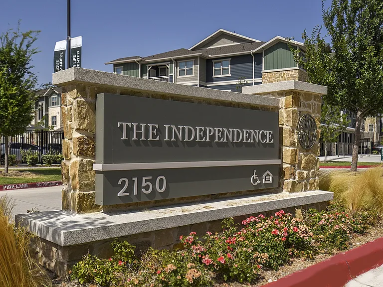 The Independence — Photo 7