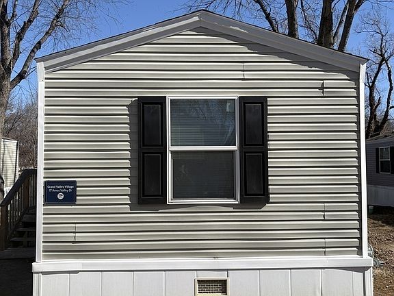 2nd image of 17 Amos Valley Dr