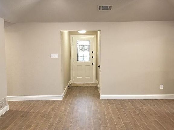 2nd image of 640 E Brookside Dr