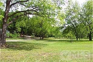 2nd image of 1442 Chaparral Dr