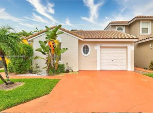 11881 NW 57th St, Coral Springs, FL 33076