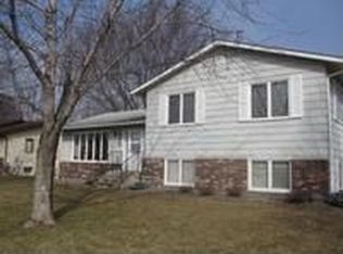 690 18th St SE, Owatonna, MN 55060