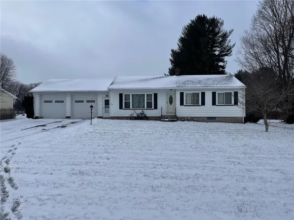 965 N Greece Rd, Rochester, NY 14626