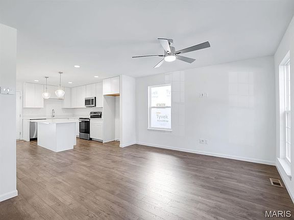 6th image of this home