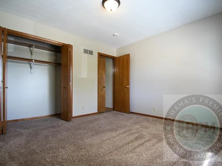 6323 N 108th Avenue Cir — Photo 12
