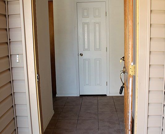 5th image of 4015 W Illinois Ave APT B
