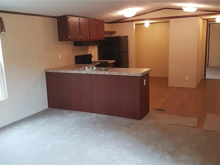 810 McDonald St — Photo 22