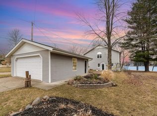 11428 S Shore Dr, Lake, MI 48632