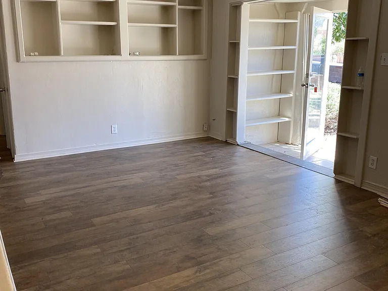 8125 Aspen Ave NE — Photo 5