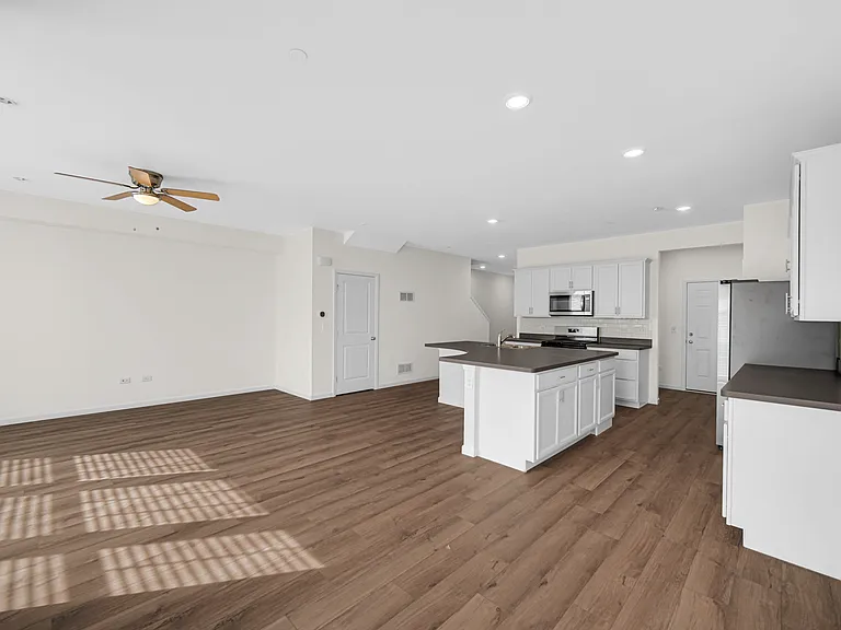 2260 Horseshoe Cir — Photo 20