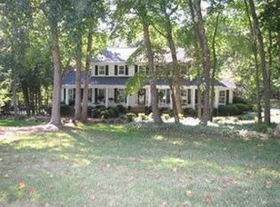 6701 Ashton Park Dr, Oak Ridge, NC 27310