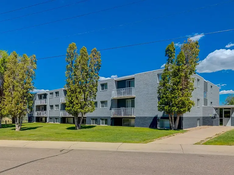 1910 Upland Dr SE #101 — Photo 7