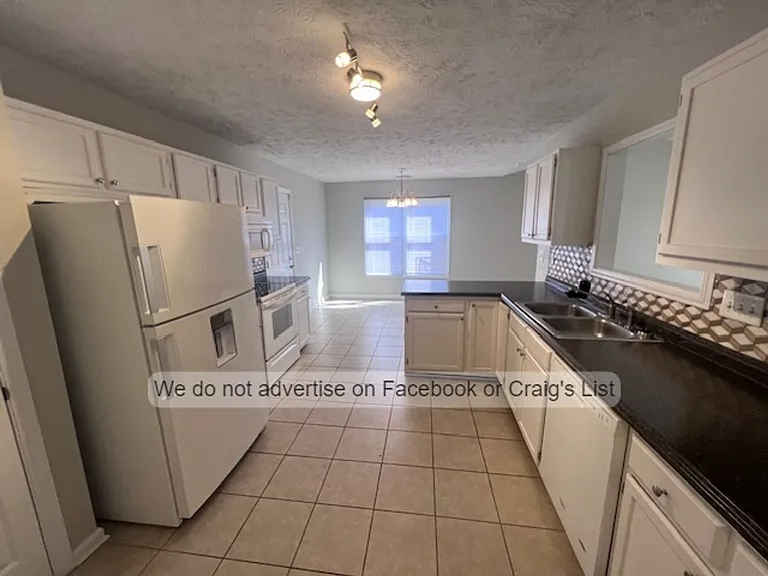 5911 Gist Pl — Photo 3