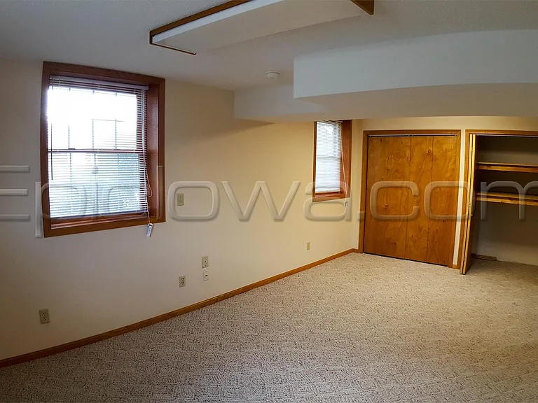 1504 Brookdale Ln NE — Photo 23