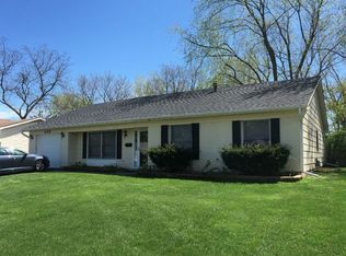 539 Surryse Rd, Lake Zurich, IL 60047